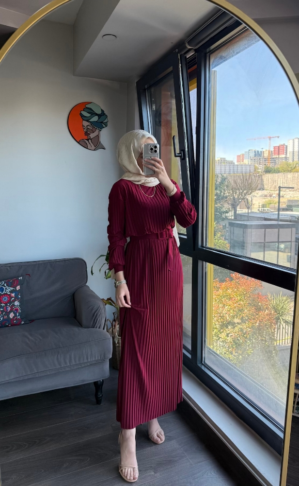 Kemerli Şık Elbise - Bordo