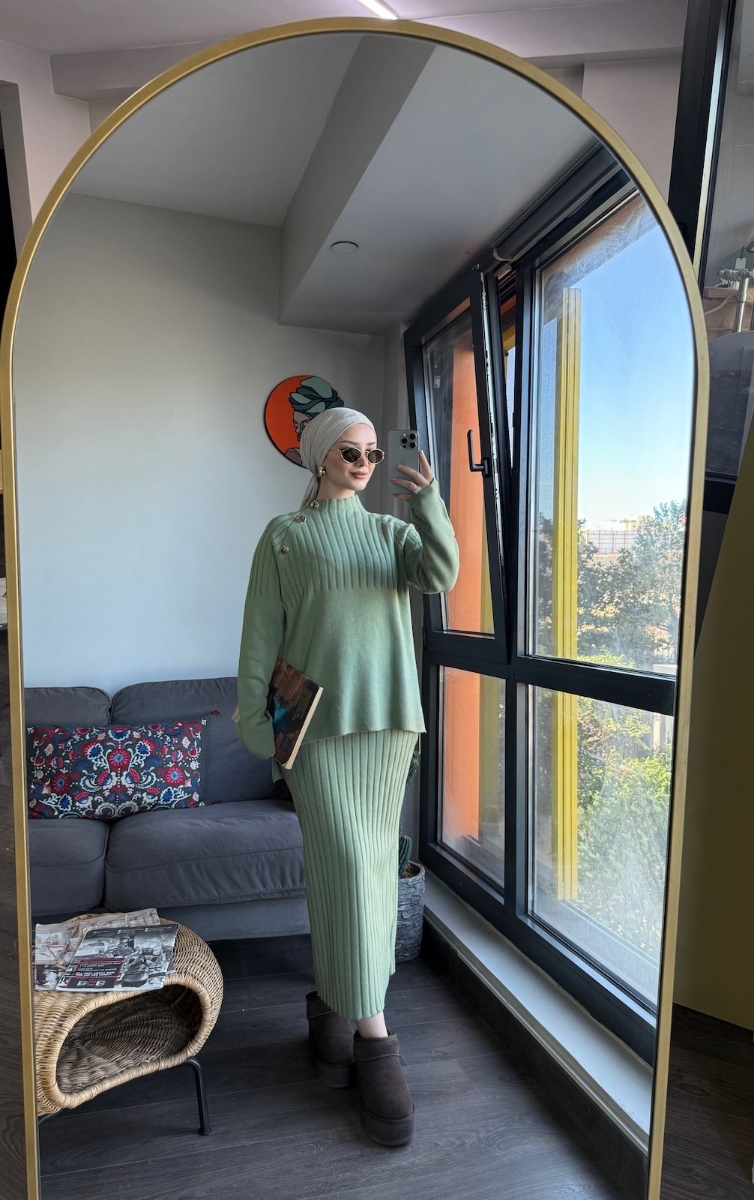 Punto Etekli Tesettür İkili Triko Takım - Çağla Yeşili