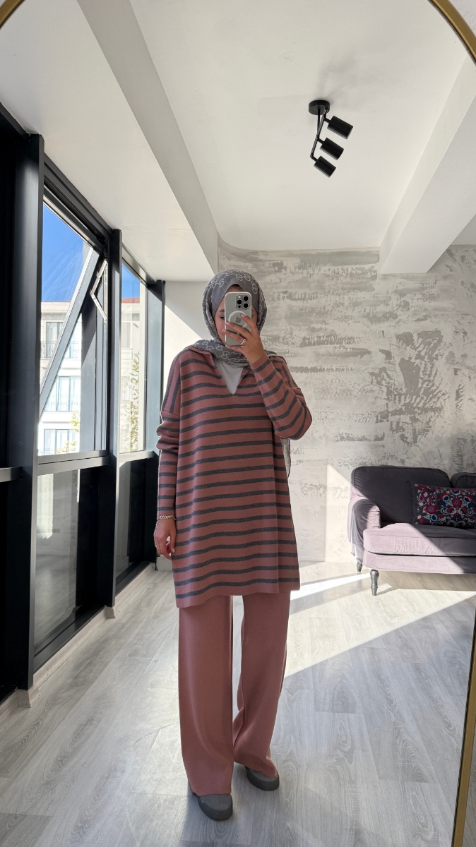 Thin Çizgili Tesettür Triko İkili Takım - Gül