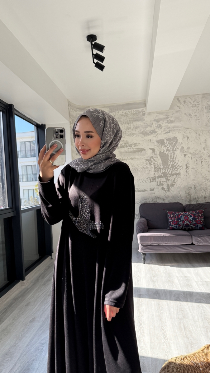 Taşlı Kuş Desenli Penye Tesettür Elbise - Siyah