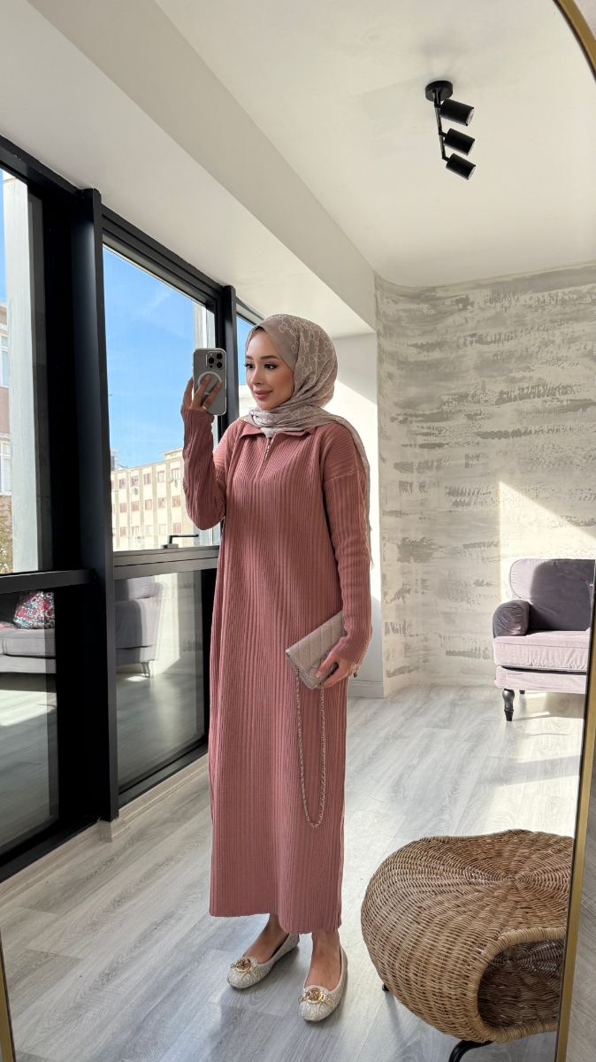 Fermuarlı Basic Triko Tesettür Elbise - Gül